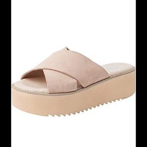 Coolway Dunia platform sandal